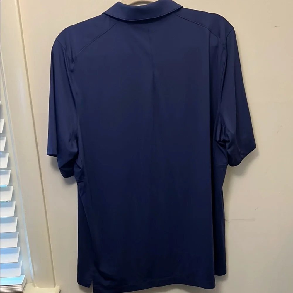 Lululemon Snap-Front Performance
Short-Sleeve Polo - Picture 5 of 7